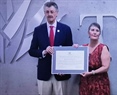 Reconocimiento a  Dra. June Simpson por el Consejo Regulador del Tequila