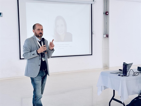 1er Informe de Actividades del Dr. Luis José Delaye Arredondo, Director de la Unidad de Genómica Avanzada del Cinvestav