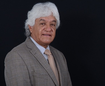 Dr. Víctor Olalde Portugal